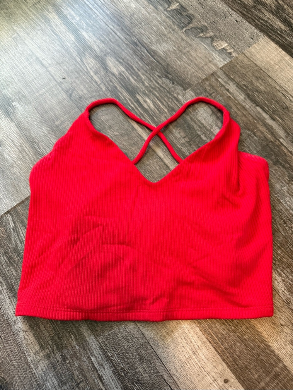 Garage open crisscross back crop tank